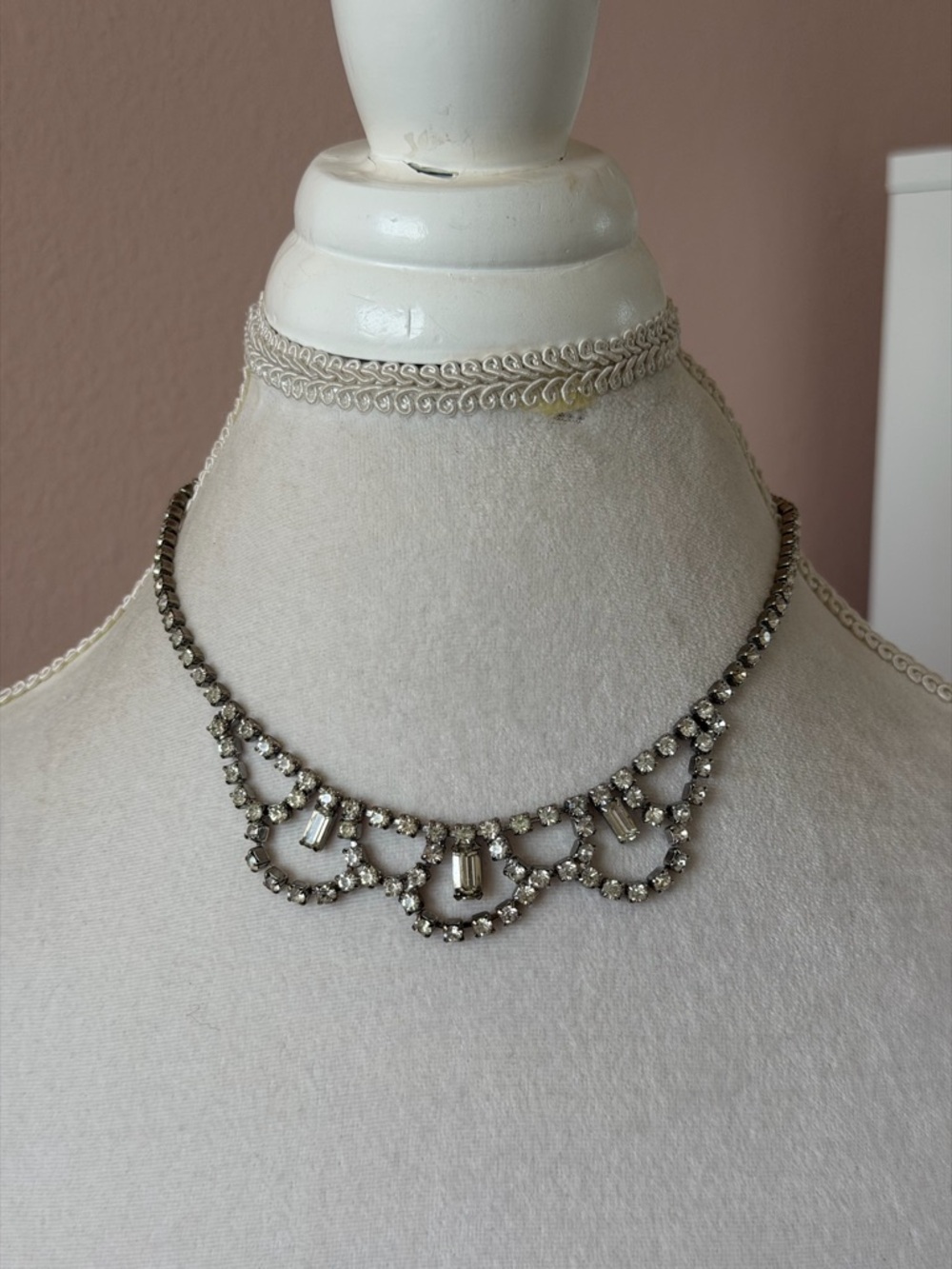 Vintage Gold-Tone Pearl & Crystal Cluster Bib Necklace - Ornate Statement Piece